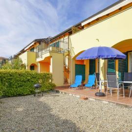 2 Bedroom Nice Home In Imperia, hotel in Imperia