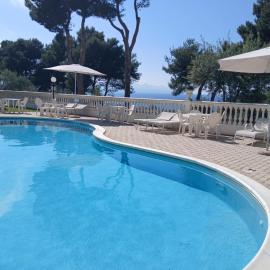Villa Nunziatella Badia, hotel i Trappeto