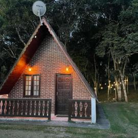 Chalés Nascente Tietê, hotel sa Salesópolis
