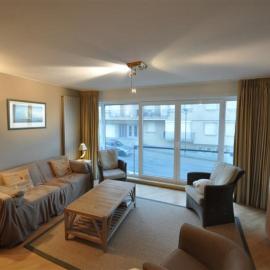 Apartment in Duinbergen with Side Sea View