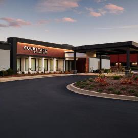 Courtyard St. Louis Creve Coeur, hotel u gradu Creve Coeur