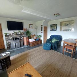 Rural Historic Farmhouse - A Peaceful Escape