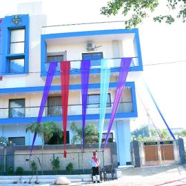 Yashdeep Palace, hotel en Tapukrah