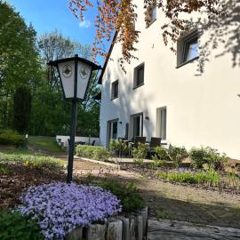 Ferienwohnung Spitze Warte, hotelli kohteessa Rüthen