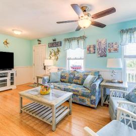 Walk to Beach & Pier: Quiet Retreat in Surf City