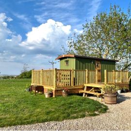 Fernlea Luxury Shepherds Hut & Hot Tub, hotel a Boosbeck