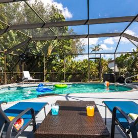 3BR With HUGE 2k sq ft Lanai & Seasonally Heated Pool