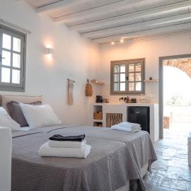Living Blue Tinos, hotel en Kardiani