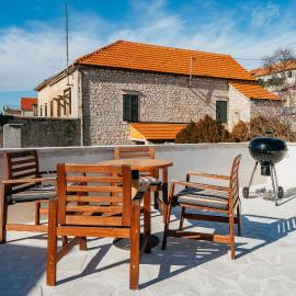 Apartments with hot tub Imotski, Zagora - 23873