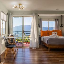 Romantic Exclusive Condo Stunning Mountain View, hotel em Gatlinburg