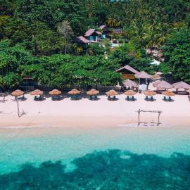 Pangubatan에 위치한 호텔 Casas Con Vistas Beach Resort