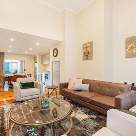 Luxury on the Esplanade, hotel di Echuca
