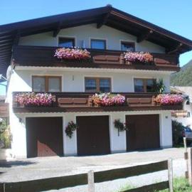 Frandlhof, hotel u gradu Flecken