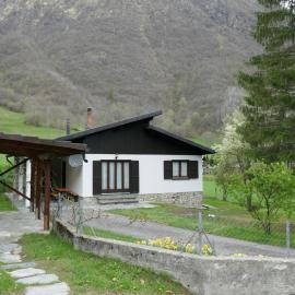 Holiday Home Chalet Al Portic by Interhome