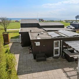 Beautiful Home In Haderslev With Sauna, хотел в Хадерслев