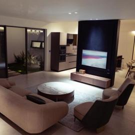 Luxury Villa On Golf Estate - Autograph villa, hotel in Bois Chéri