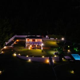 Villa Ozia Private Villa Halkidiki, hotel en Kalandra