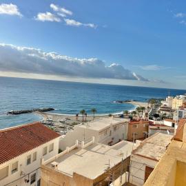Terrace with Stunning View 5 Min to Beach