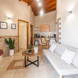 Fantasea Porto Rafti On The Sea, hotel in Porto Rafti