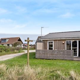 2 Bedroom Cozy Home In Thisted, Hotel in Thisted