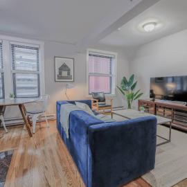 Theater District Cozy 1 BR