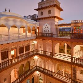 Haveli Dharampura & Golden Haveli- UNESCO awarded Boutique Heritage Hotel, hotel em Nova Deli