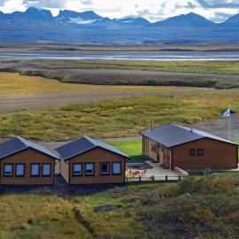 Fishing Lodge Hálsakot, готель у місті Sleðbrjótur