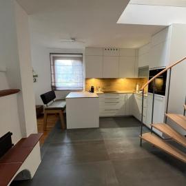 Ferienwohnung Sonnenschein, hotel in Oberlienz