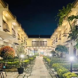 Baguio Holiday Villas