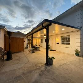 Guest houses West Palm Beach 2BR or 1BR, hotel in West Palm Beach