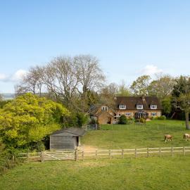 Pass the Keys Quintessential Chilterns Hideaway