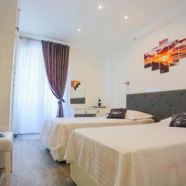 Nirvana rooms Split, hotel en Split