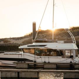 Yacht by Strandhotel - hotel service & wellness, hotel a Cadzand