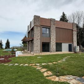 villa trapeza