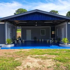 Warisan Nyonya Cabinstay Alor Gajah, hotel a Kampong Jelatang