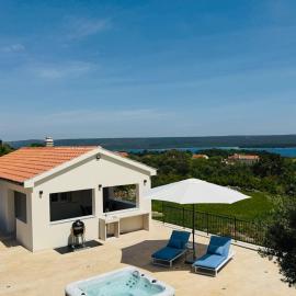 Guest House Lena, Nerezine, Mali Losinj, Hotel in Nerezine