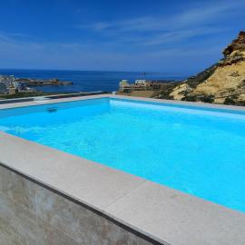 Yellow Hill Penthouse, hotel di Żebbuġ