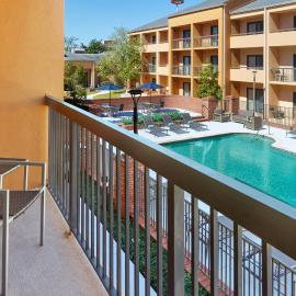 Courtyard by Marriott Baton Rouge Acadian Centre/LSU Area, hotel di Baton Rouge