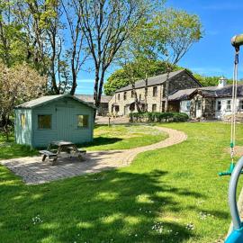 Kionslieu Farm Cottages, hotel u gradu 'Foxdale'