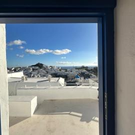 Aegean Blue, hotel sa Ios Chora