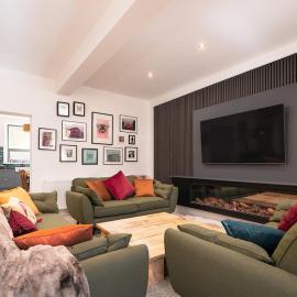 Mulberry Boutique Stay, Canal-Side Near Hebden