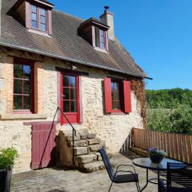 Gîte "La Petite", hotel em Saint-Benoît-du-Sault