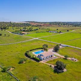 Quinta da Bisa - Casa das Pedrinhas