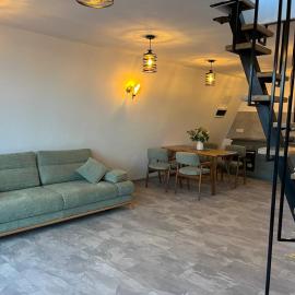 Tiny House, hotel u gradu 'Peştera'