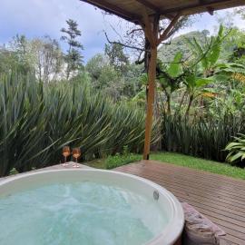 Exclusivo Cocora con Jacuzzi Salento Quindio, готель у місті Саленто