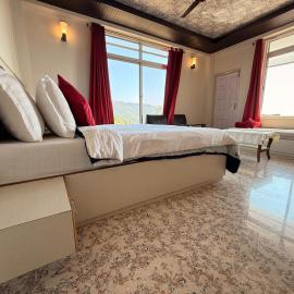 Cozyo Stays Premium Boutique Home Sohra, hotel di Cherrapunji