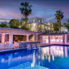 Villa K Boutique Hotel, Kommeno Limni, hotel Koménóban