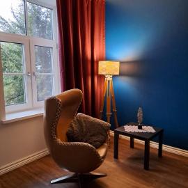 Hobupostijaama maja, hotel v destinácii Rapla