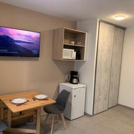 Grande chambre-appartement Sara