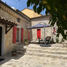 Chambres privées - Maison d hôtes Piot - Pennes-Le-Sec Drôme, Hotel in Pennes-le Sec